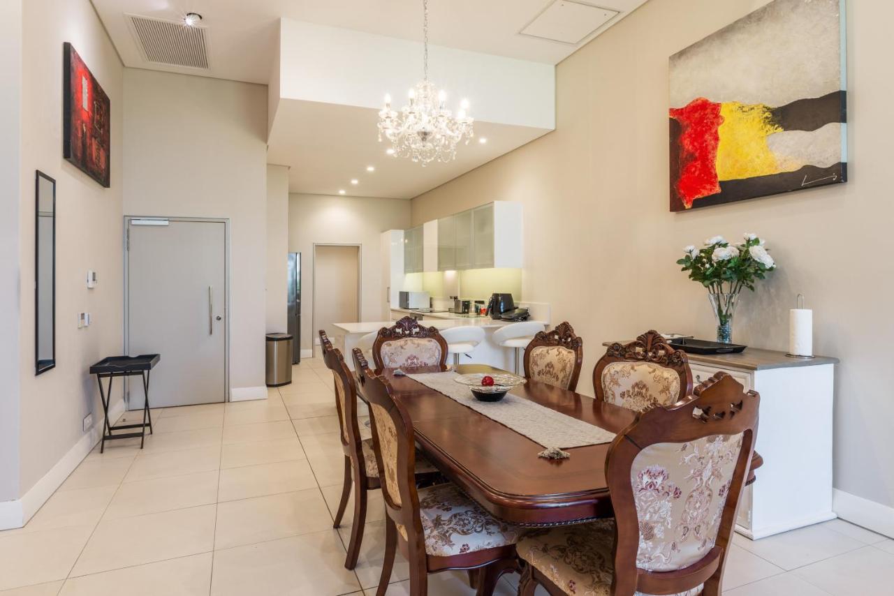V&A Waterfront Luxury Apartments By Mcstay Cape Town Luaran gambar